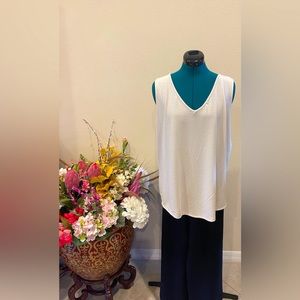 H by Halston Sleeveless Cream Knit Top